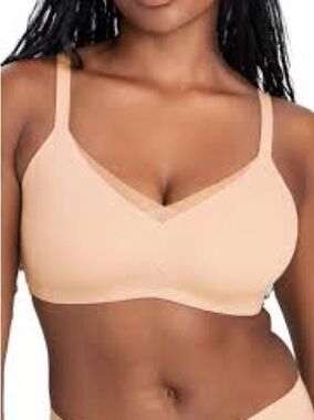 Honeylove CrossOver Wireless Bra in the Sand colorway 3X